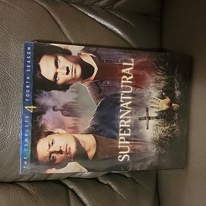 Supernatural 4th season complete